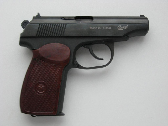 Газовый пистолет ИЖ-79-8